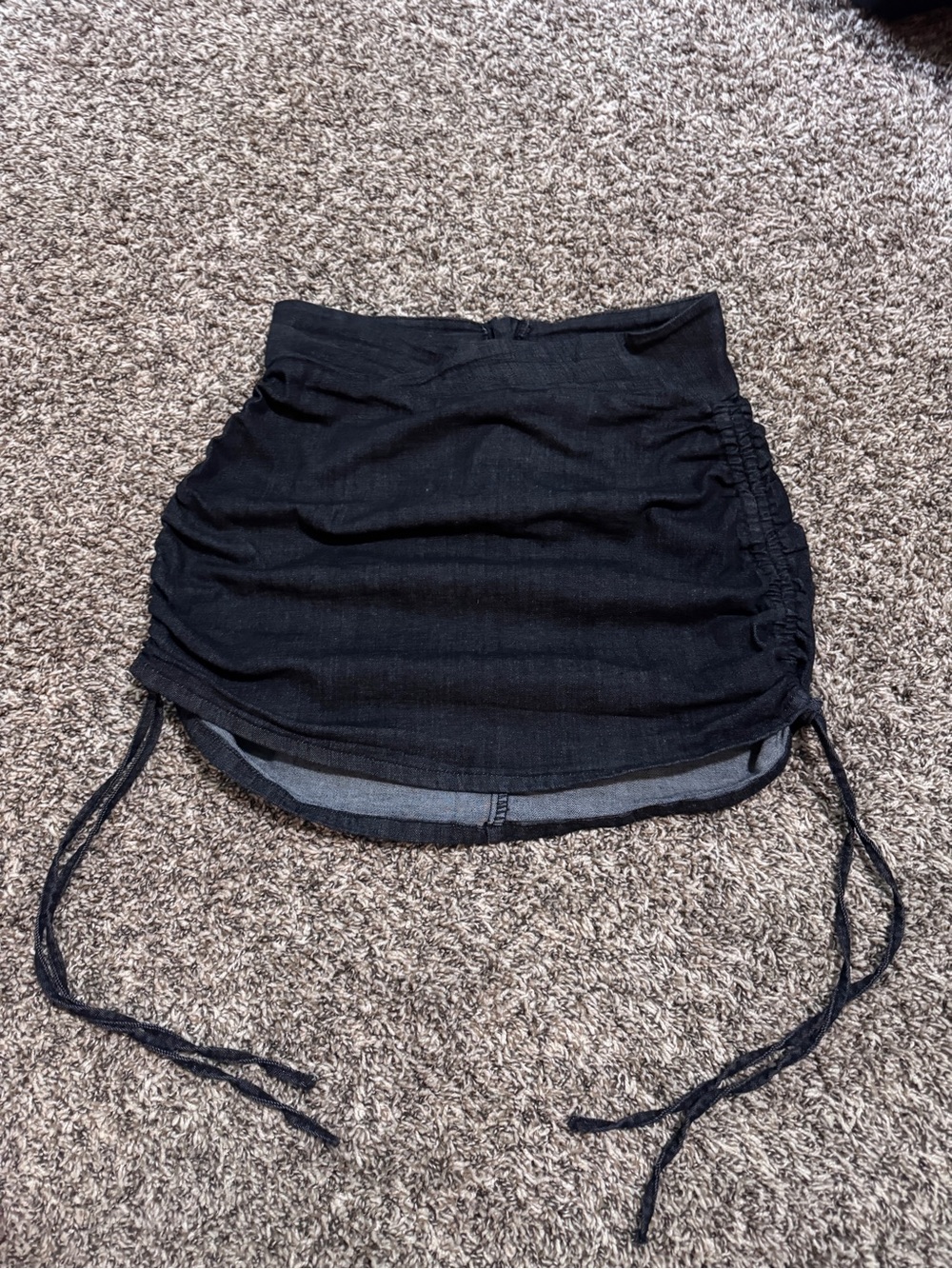 SHEIN Black Drawstring Ruched Mini Skirt